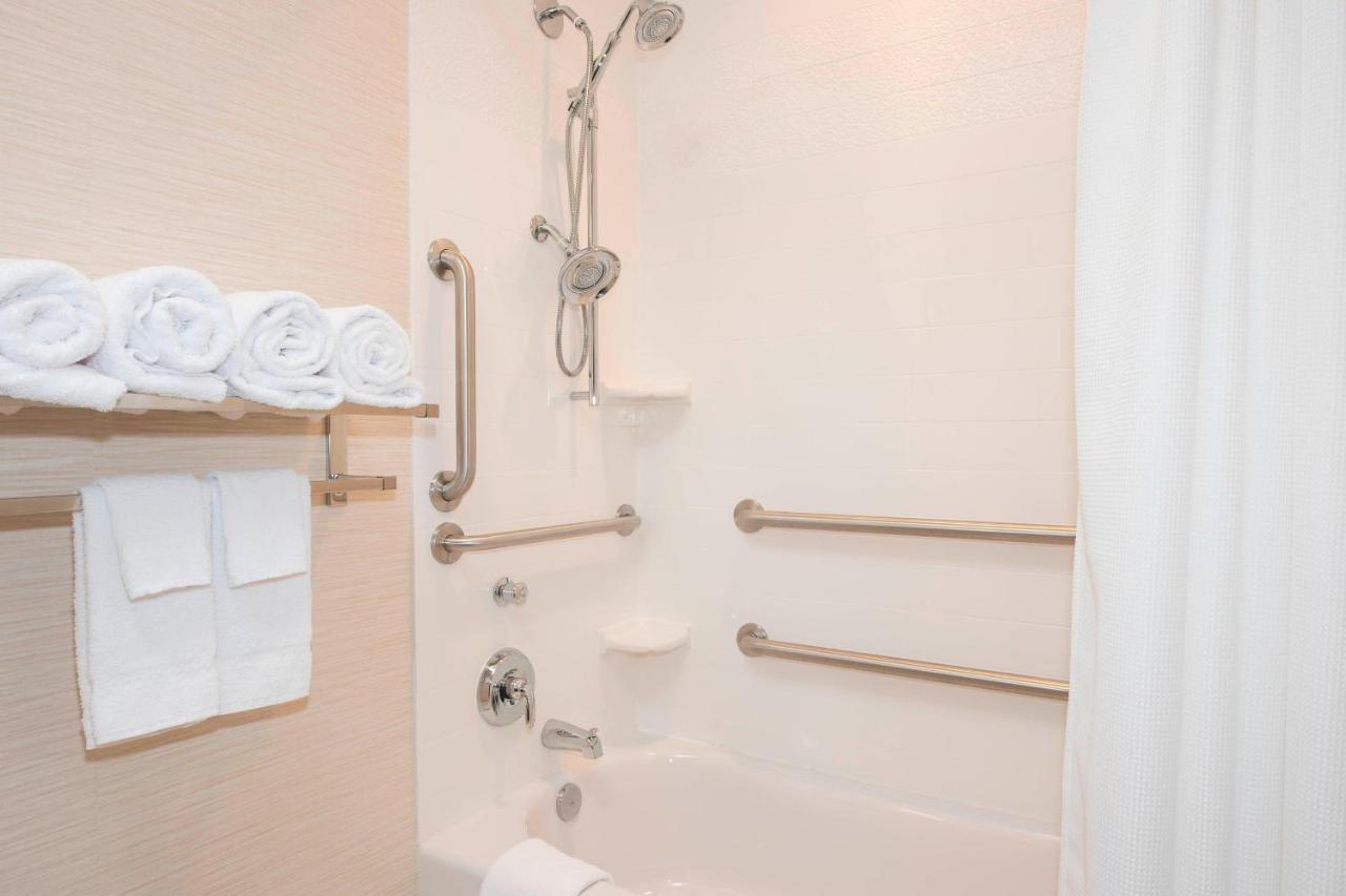 Fairfield Inn & Suites By Marriott Fredericksburg Texas Экстерьер фото