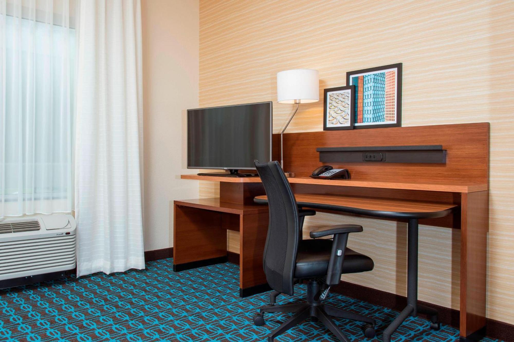 Fairfield Inn & Suites By Marriott Fredericksburg Texas Экстерьер фото
