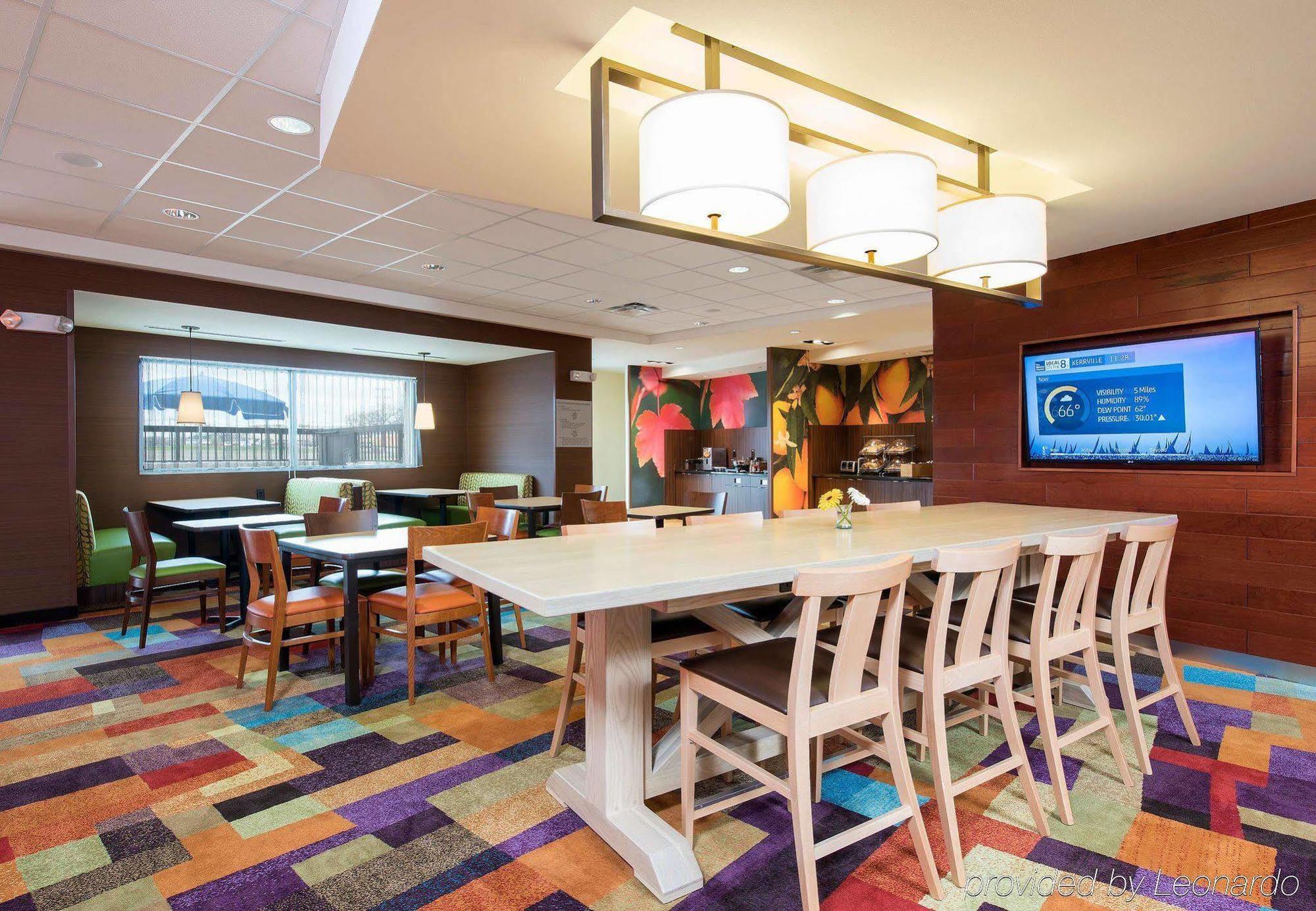 Fairfield Inn & Suites By Marriott Fredericksburg Texas Экстерьер фото